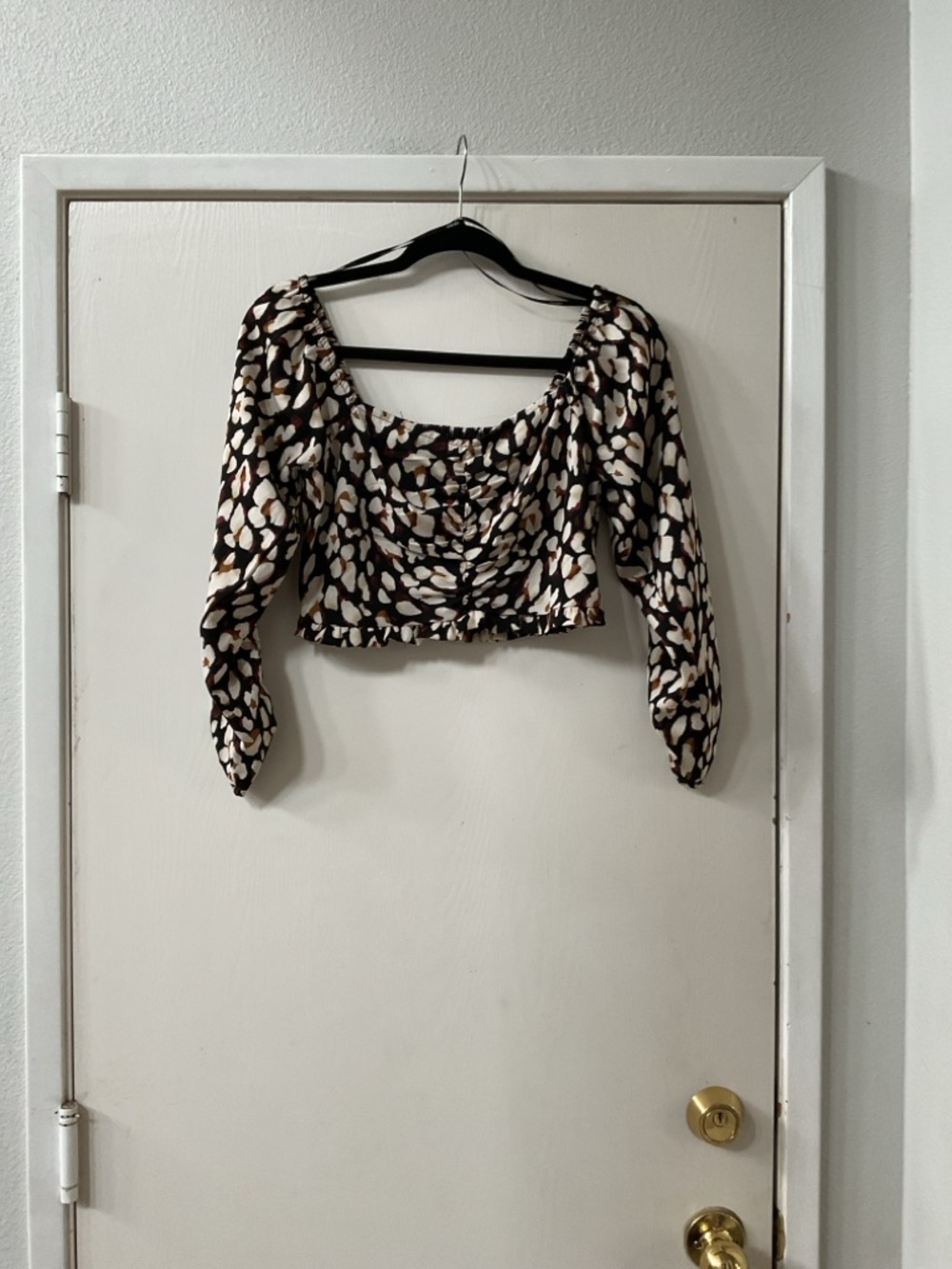 Forever 21 Black Crop Top with Cream & Brown Print